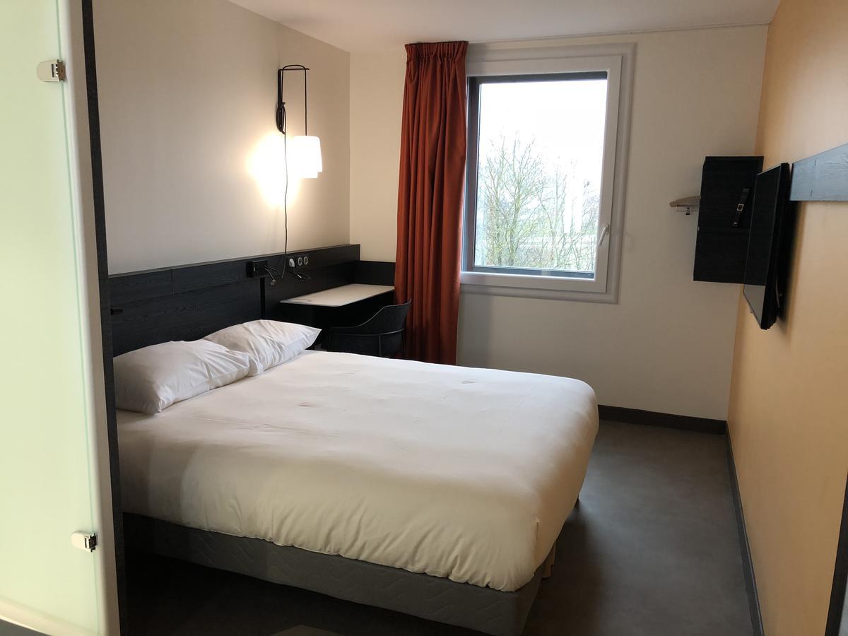 Ibis Budget Annecy Sud-Poisy Hotel Exterior foto