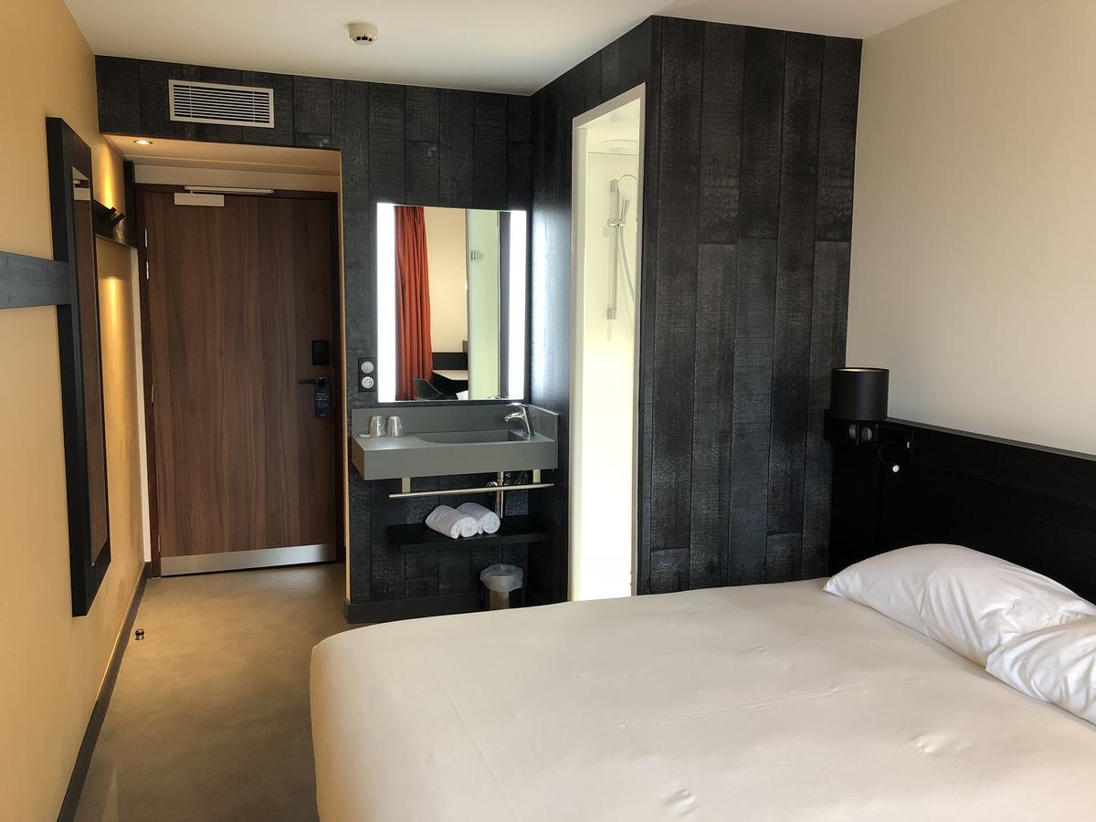 Ibis Budget Annecy Sud-Poisy Hotel Exterior foto